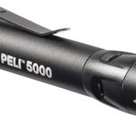 Peli™ 5000 Flashlight — Компактний LED-ліхтар із регулюванням променя