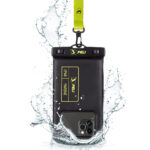 Marine Waterproof Floating Pouch Large — Великий водонепроникний плаваючий чохол для смартфона